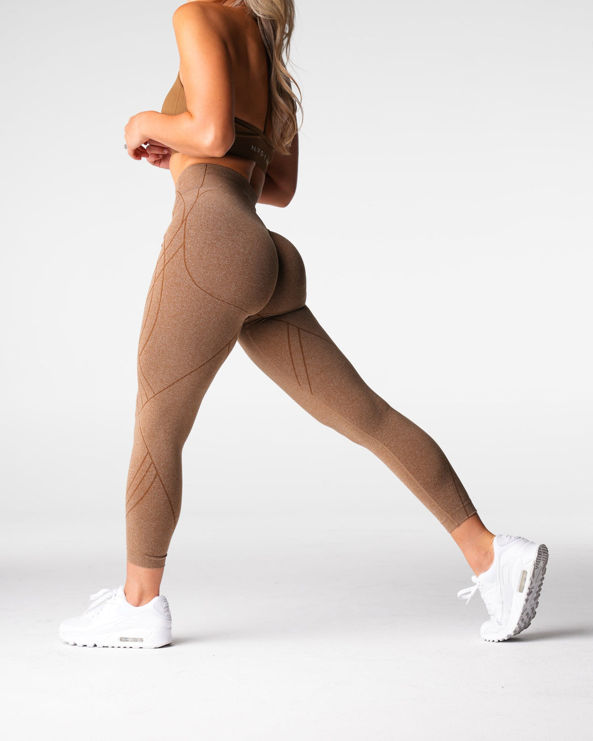 Mocha Geo Seamless Leggings Mocha | NVGTN Near Me