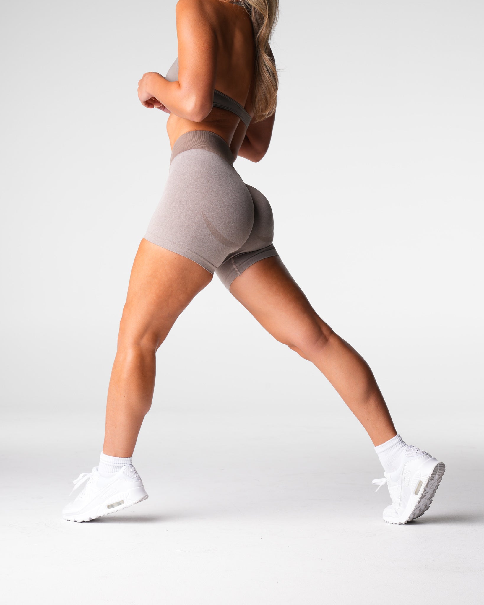 Taupe Knockout Seamless Shorts Taupe | NVGTN Outlet