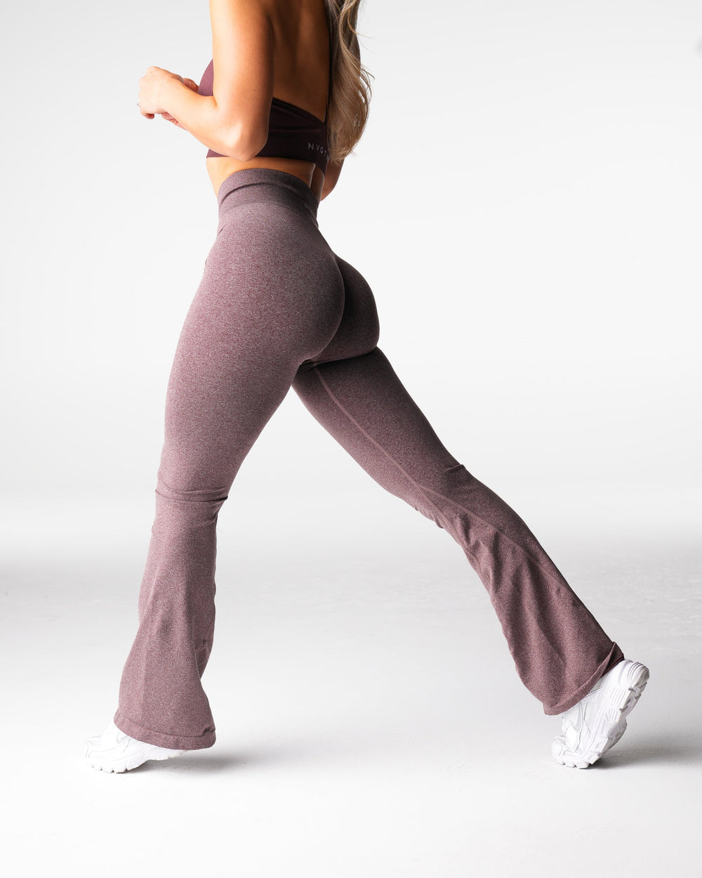Mulberry Brown Iconic Seamless Flare Leggings Mulberry Brown | NVGTN Near Me